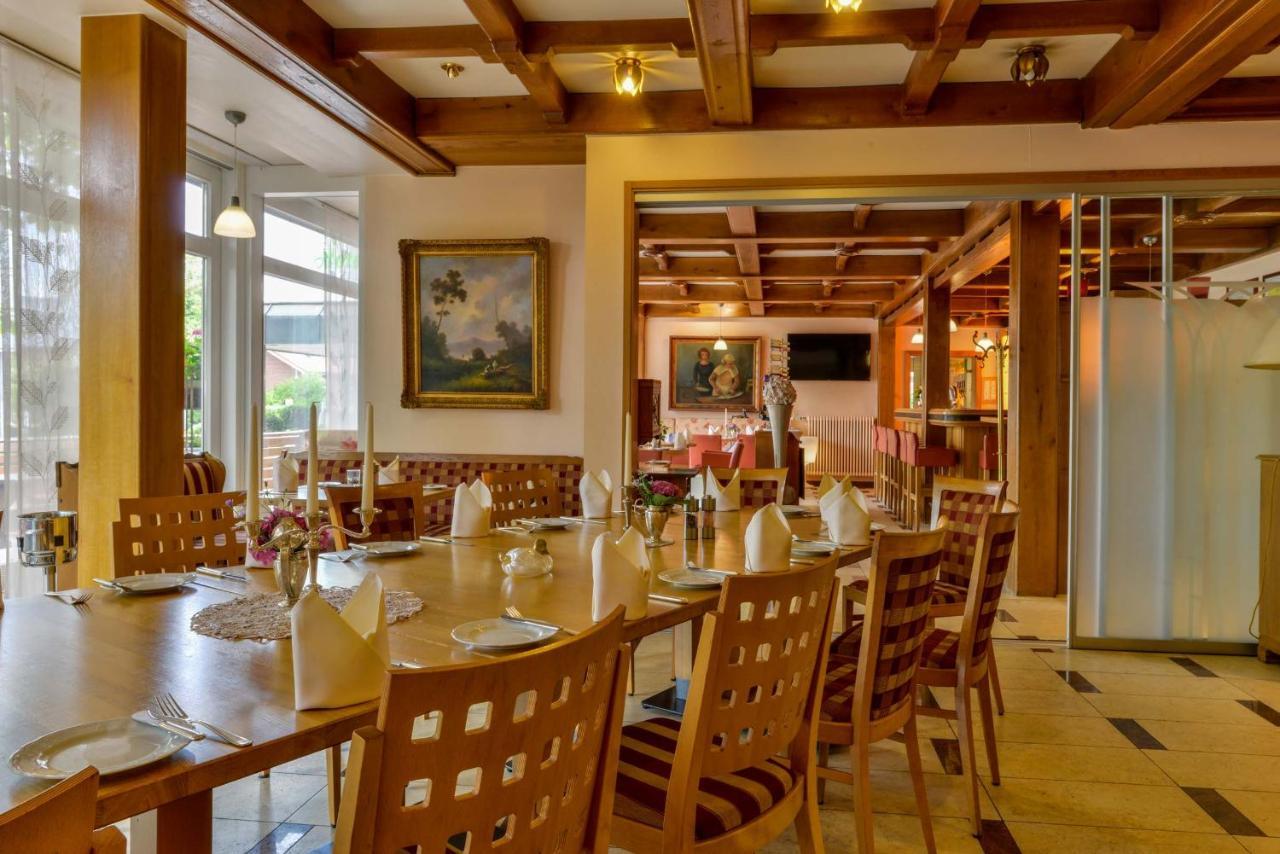 Hotel Poeker Meppen Εξωτερικό φωτογραφία